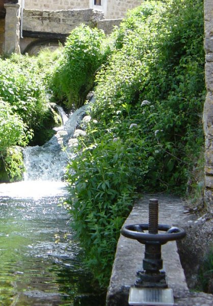 Arroyo de La Cueva, Orbaneja del Castillo