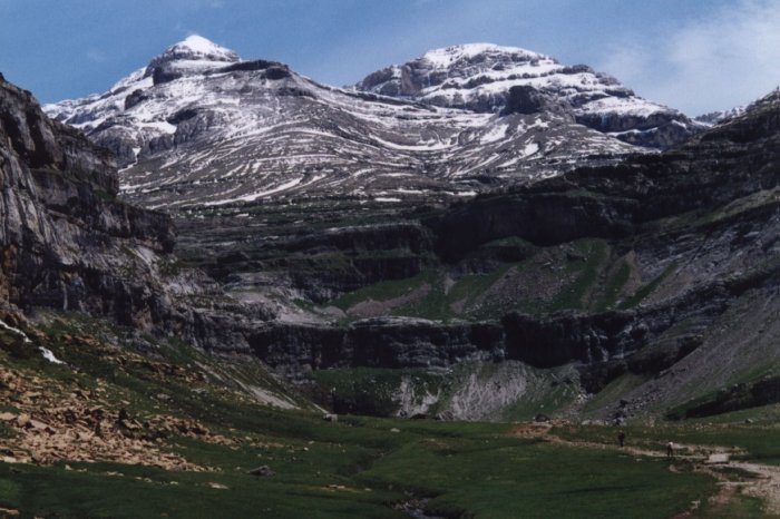 Monte Perdido y El Sum de Ramond