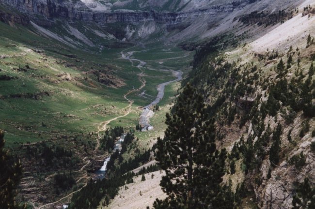 Gradas de Soaso y el Circo, desde la Faja de Pelay