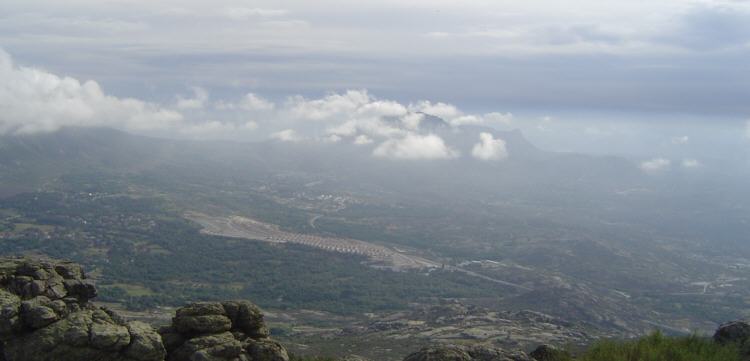 Fuente Milano, Valdemanco y La Sierra de La Cabrera desde la Cima Cerro El Pend�n