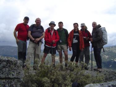 Lucas, �ngel, �ngel Castro, Zoltan, Rosalia, Carlos y Juan Carlos en Cabeza Arc�n