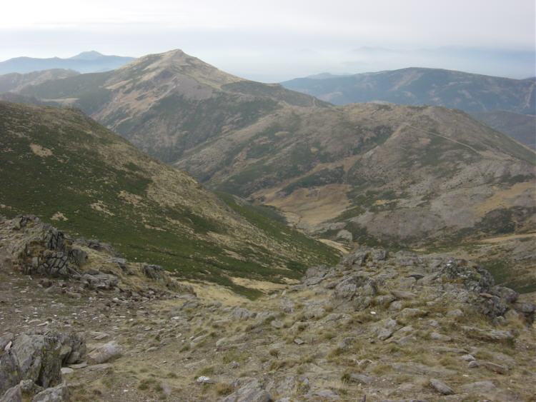 El Cerr�n visto desde la Cima del Pico del Lobo