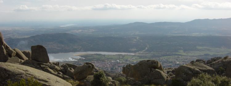 Manzanares El Real y el embalse de Santillana