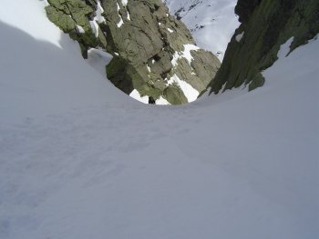 Manolo en la subida por la Portilla del Crampon
